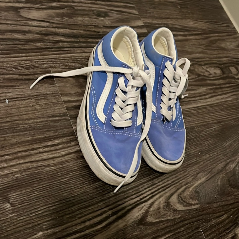 blue vans